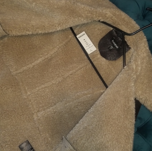 Bebe shearling oversized collar jacket size medium - Picture 6 of 7